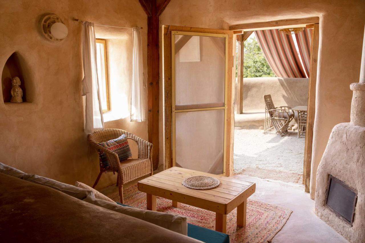 Desert Days Mud Cabin'S Resort Tzukim 外观 照片