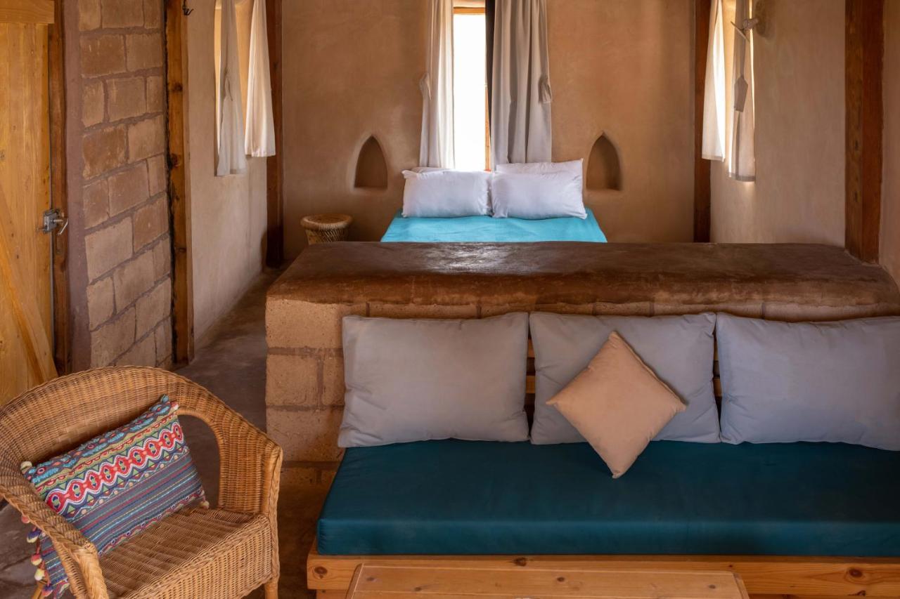 Desert Days Mud Cabin'S Resort Tzukim 外观 照片