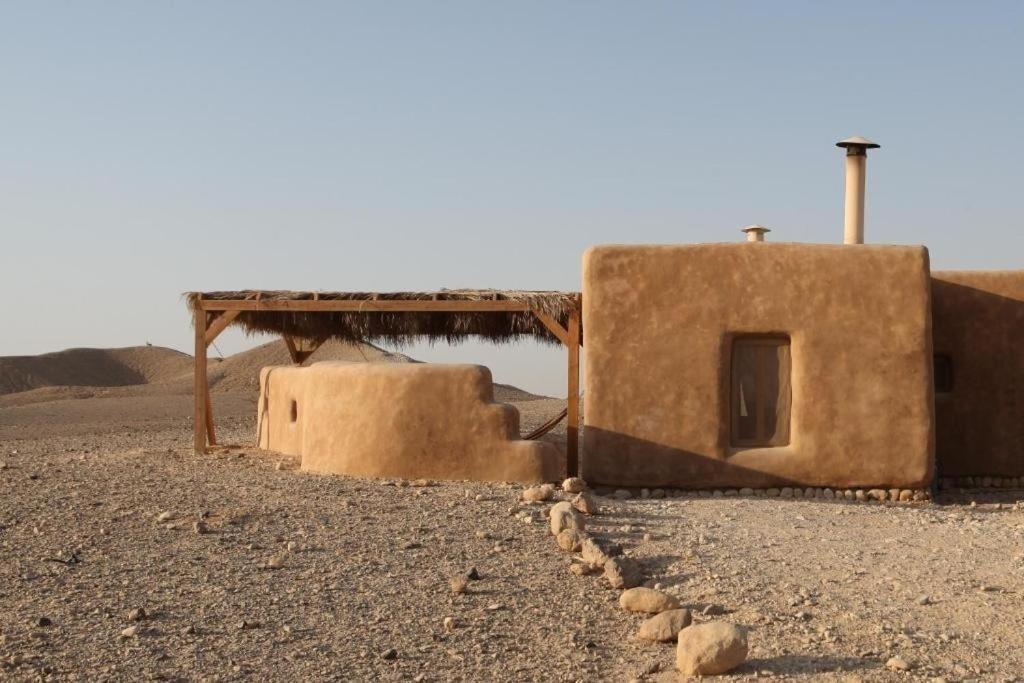 Desert Days Mud Cabin'S Resort Tzukim 外观 照片