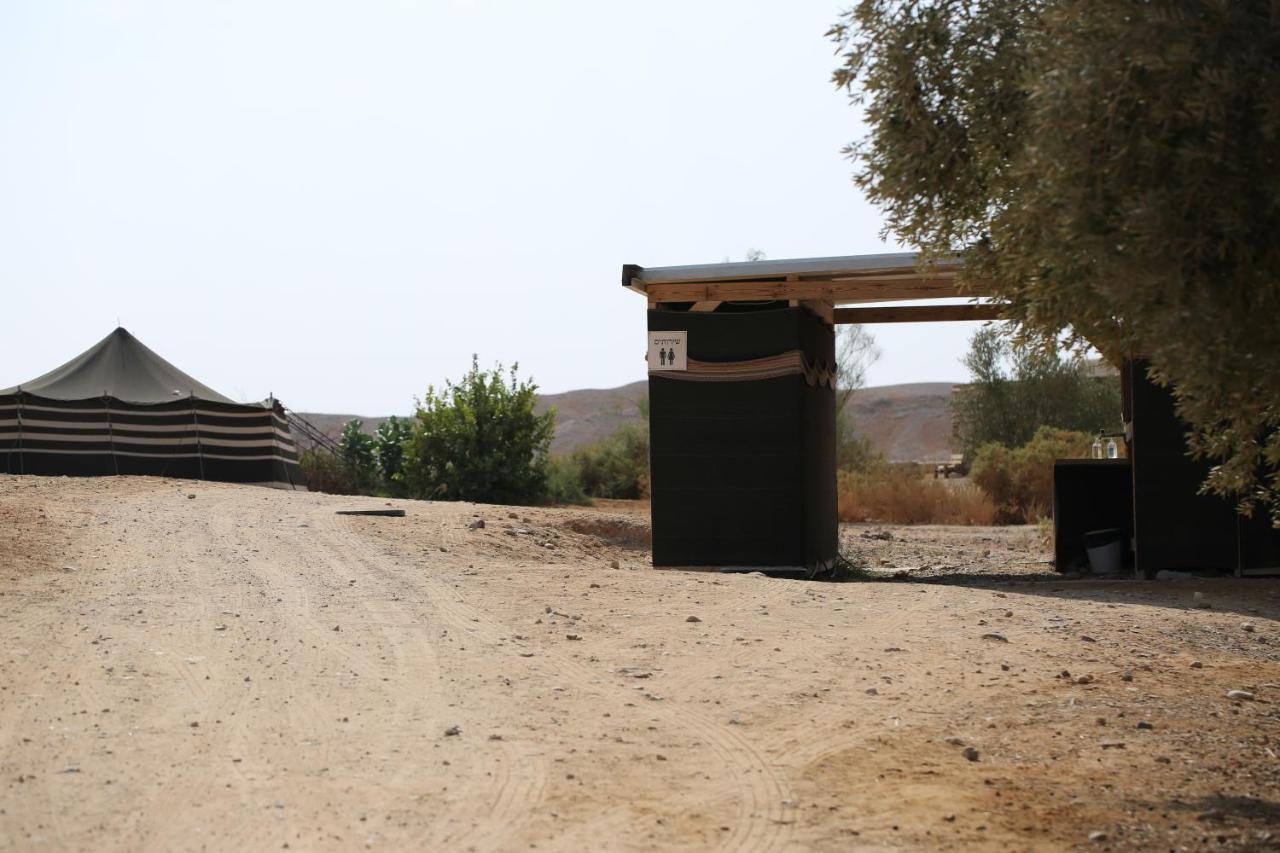 Desert Days Mud Cabin'S Resort Tzukim 外观 照片