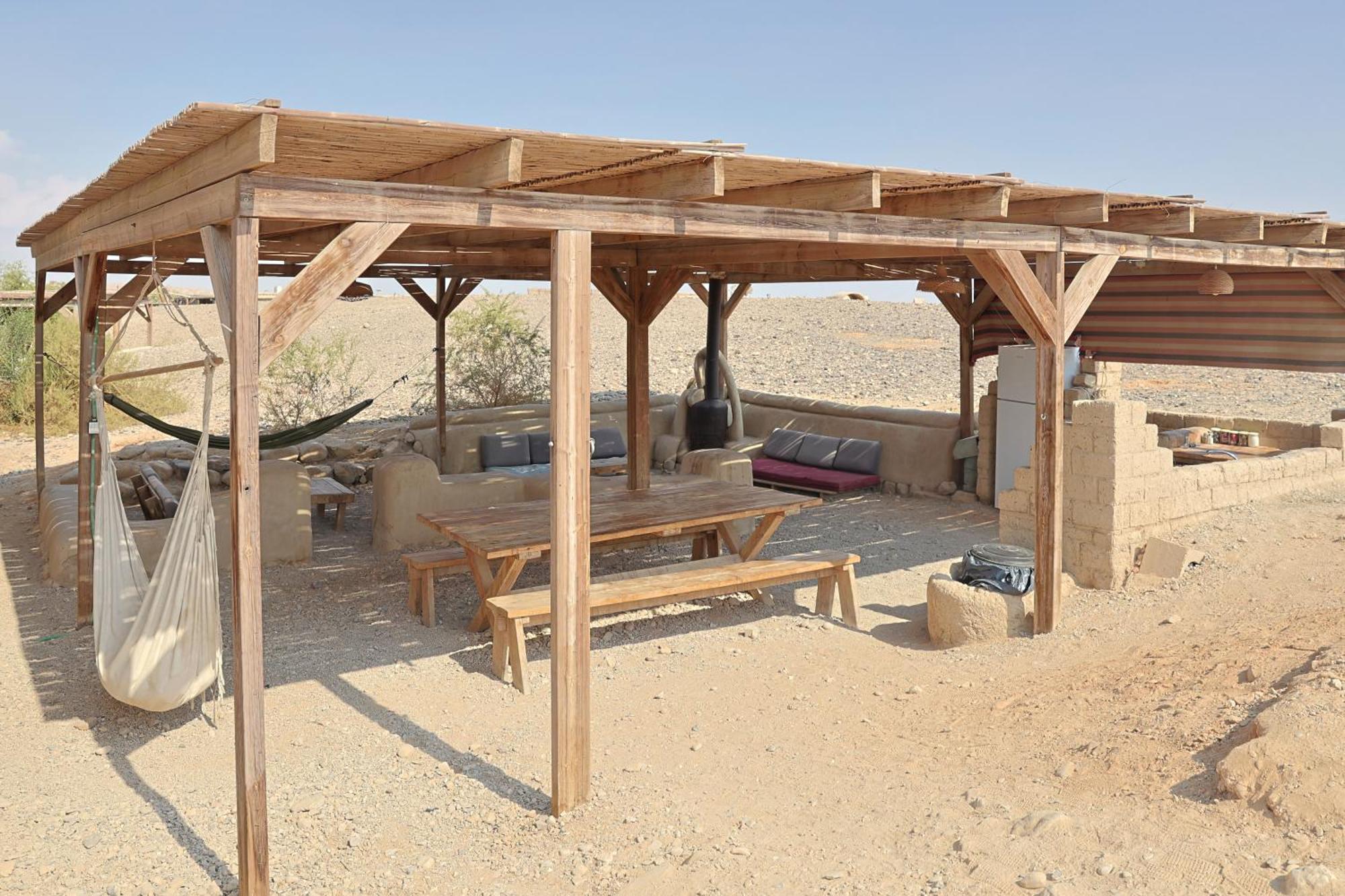 Desert Days Mud Cabin'S Resort Tzukim 外观 照片