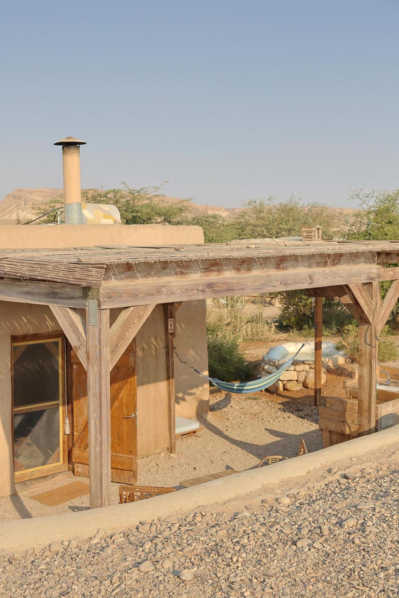 Desert Days Mud Cabin'S Resort Tzukim 外观 照片