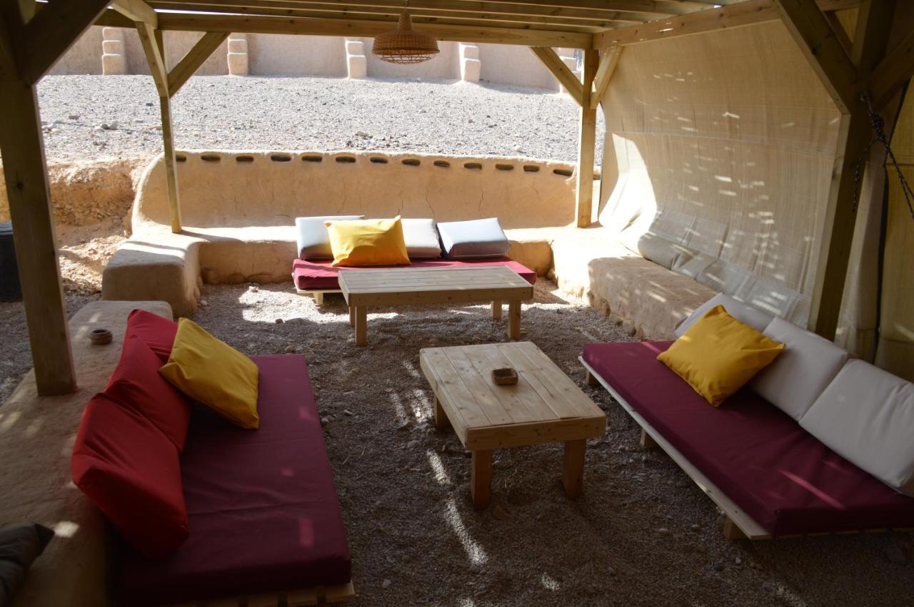 Desert Days Mud Cabin'S Resort Tzukim 外观 照片