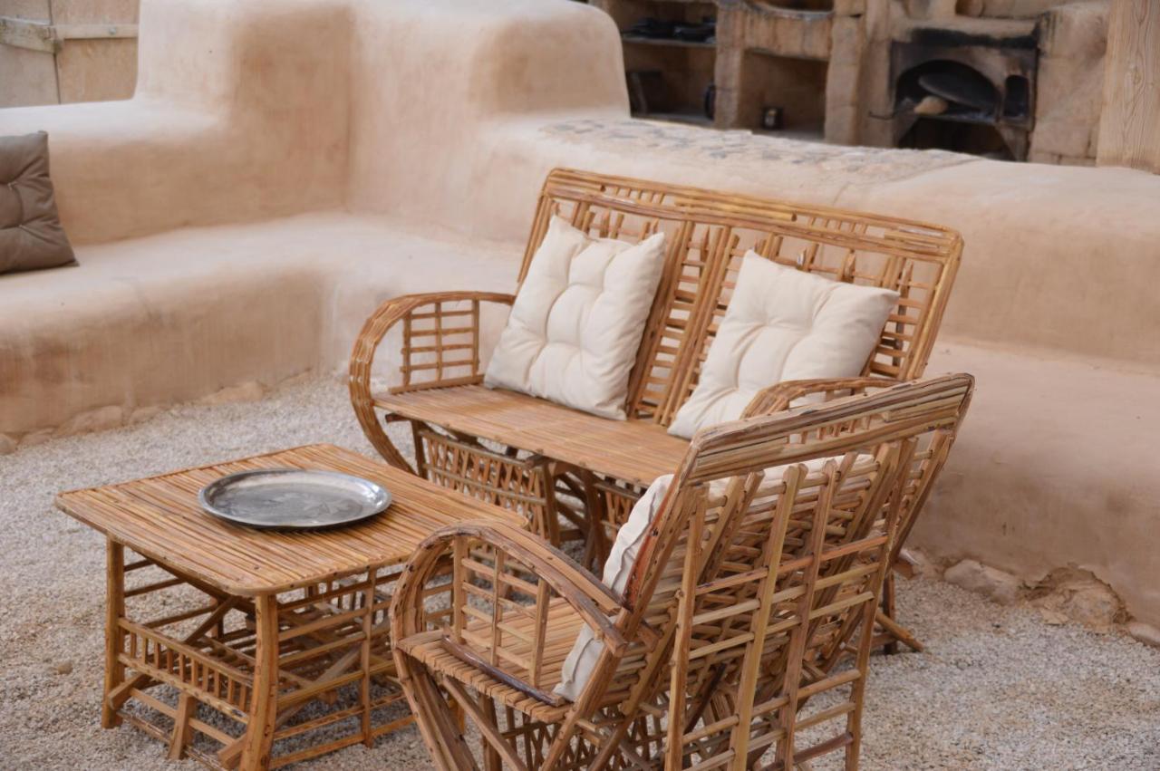Desert Days Mud Cabin'S Resort Tzukim 外观 照片