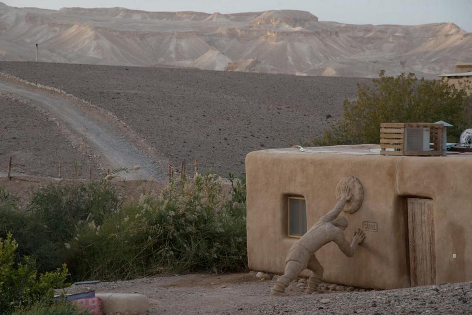 Desert Days Mud Cabin'S Resort Tzukim 外观 照片